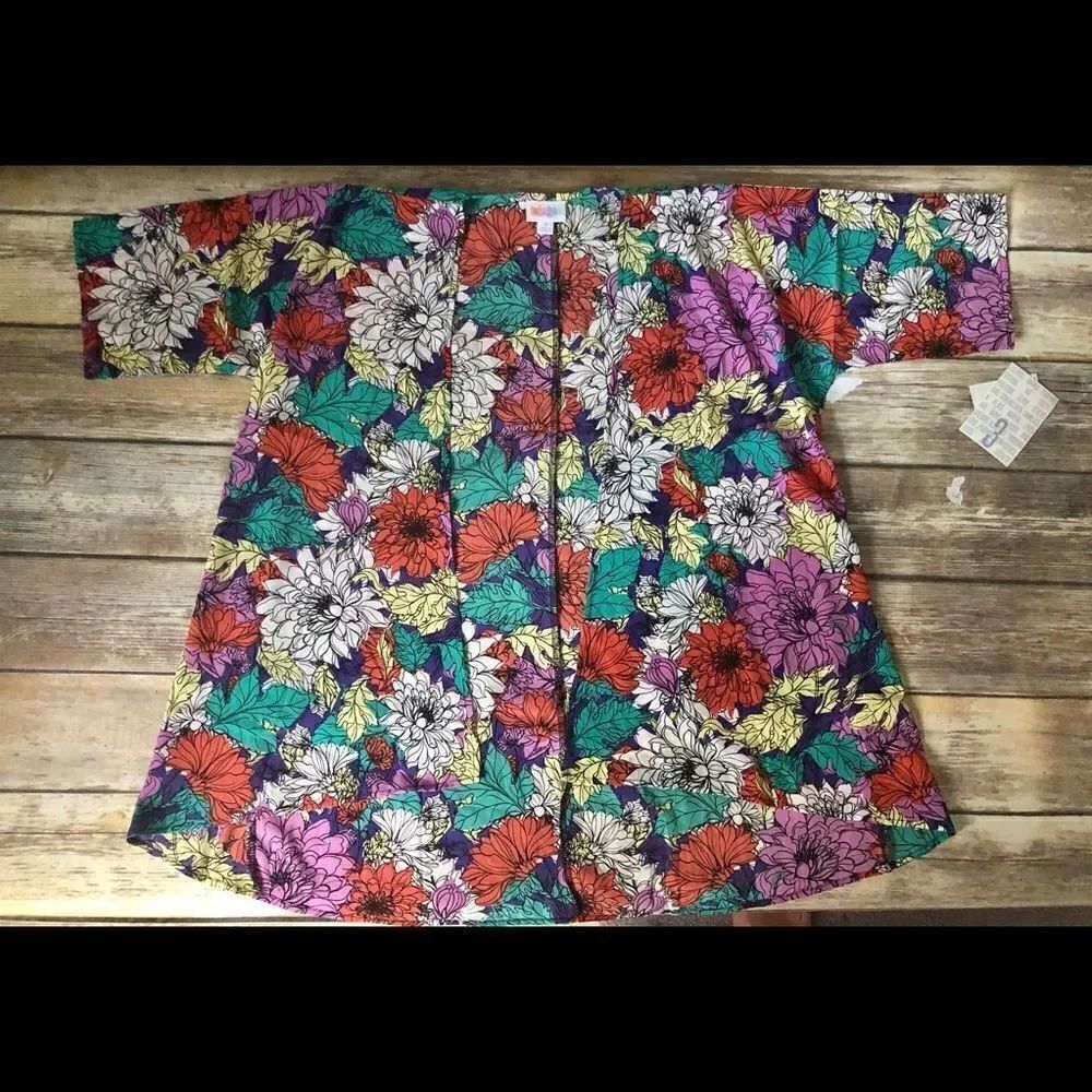 Lularoe Bianka Kimono kids 10/14 or 2-6 women’s